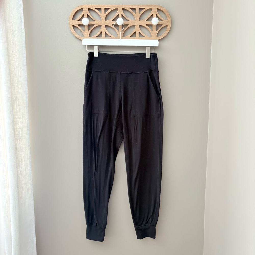 Lululemon Active Wear Leggings Black Sz 6